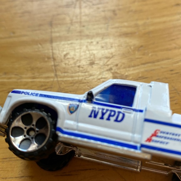 unbranded Toys Nypd Rescue Police Car Toy Realtoy In Good Condition